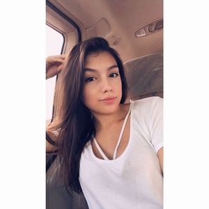 Meet your Posher, Yaire